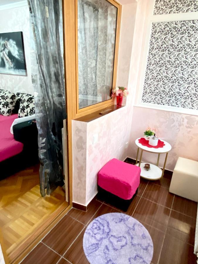 Tribunal Apartament Langa Faleza Dunarii 브러일라 외부 사진