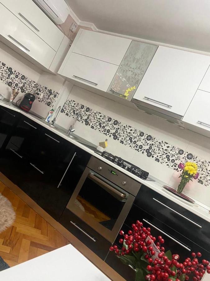 Tribunal Apartament Langa Faleza Dunarii 브러일라 외부 사진